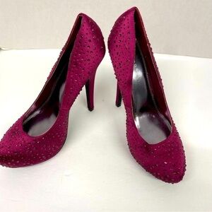 Bakers stiletto heels purple satin bejeweled 8.5